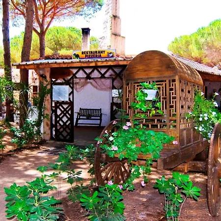 度假居 Bella Sardinia-1 By Interhome *